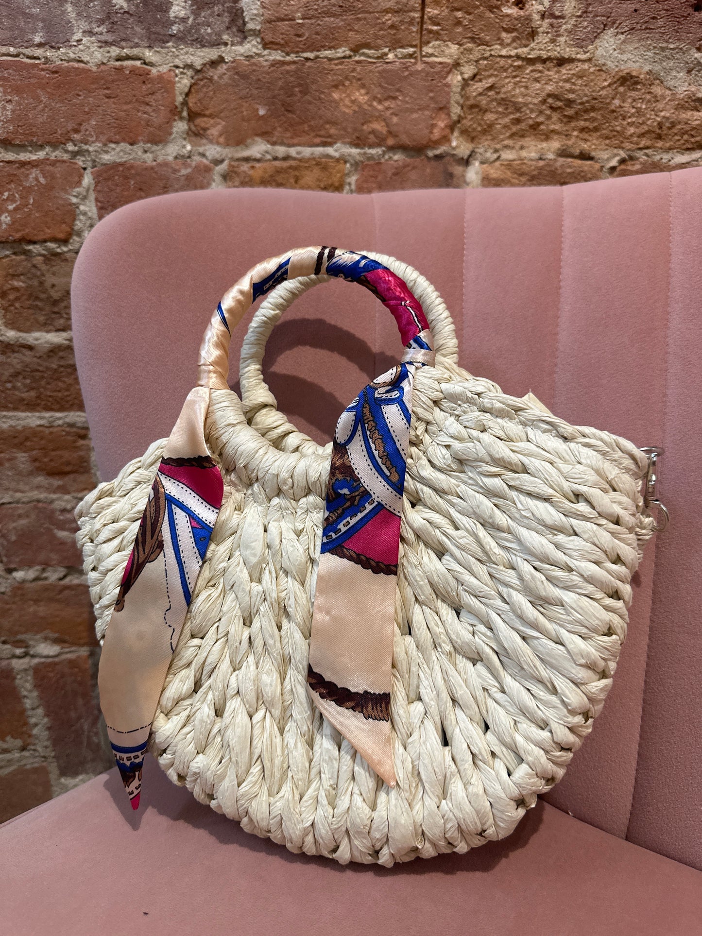 SU- 1232 Sac raphia avec foulard