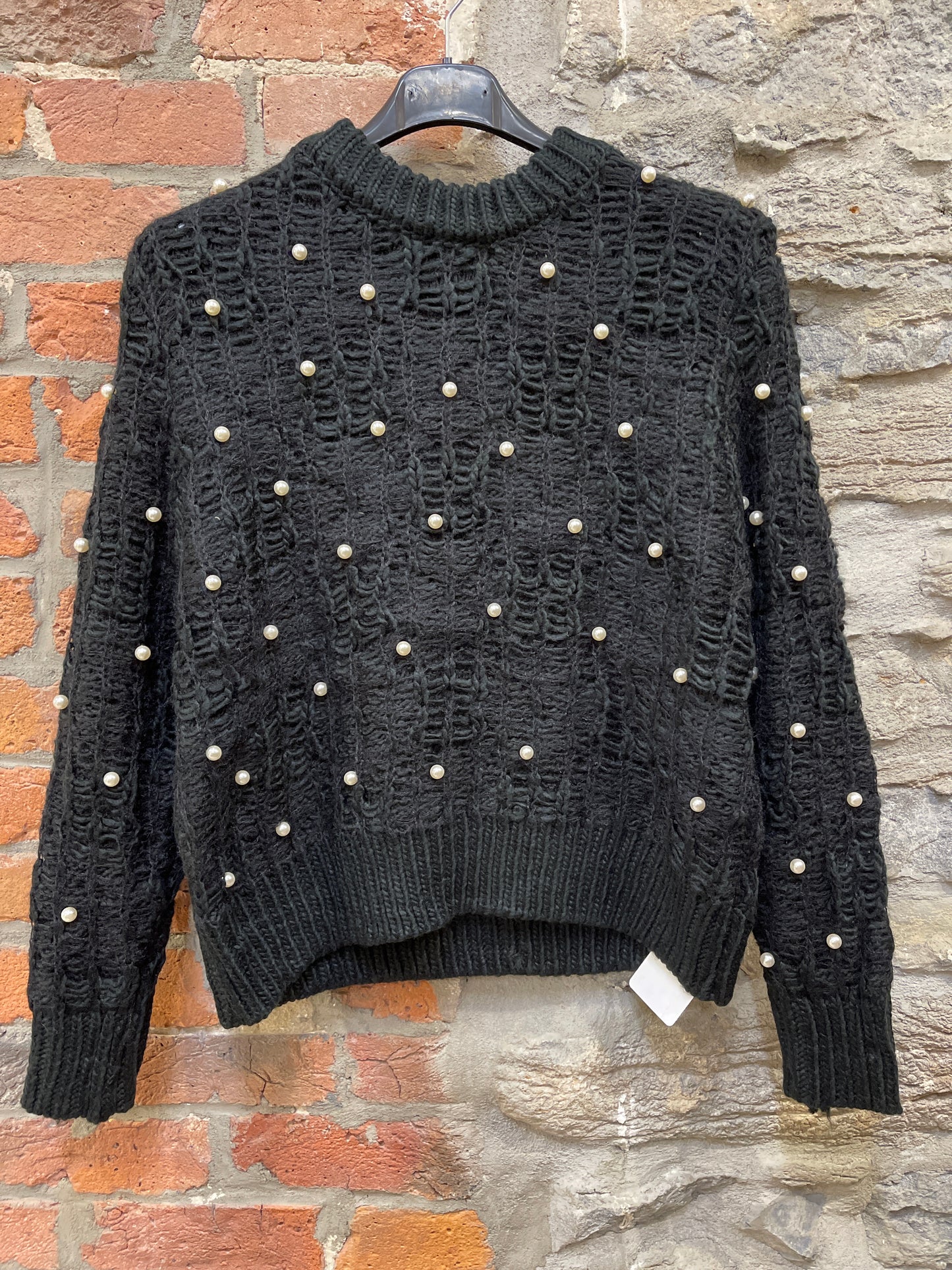 FR- 3057 Pull-over avec perle