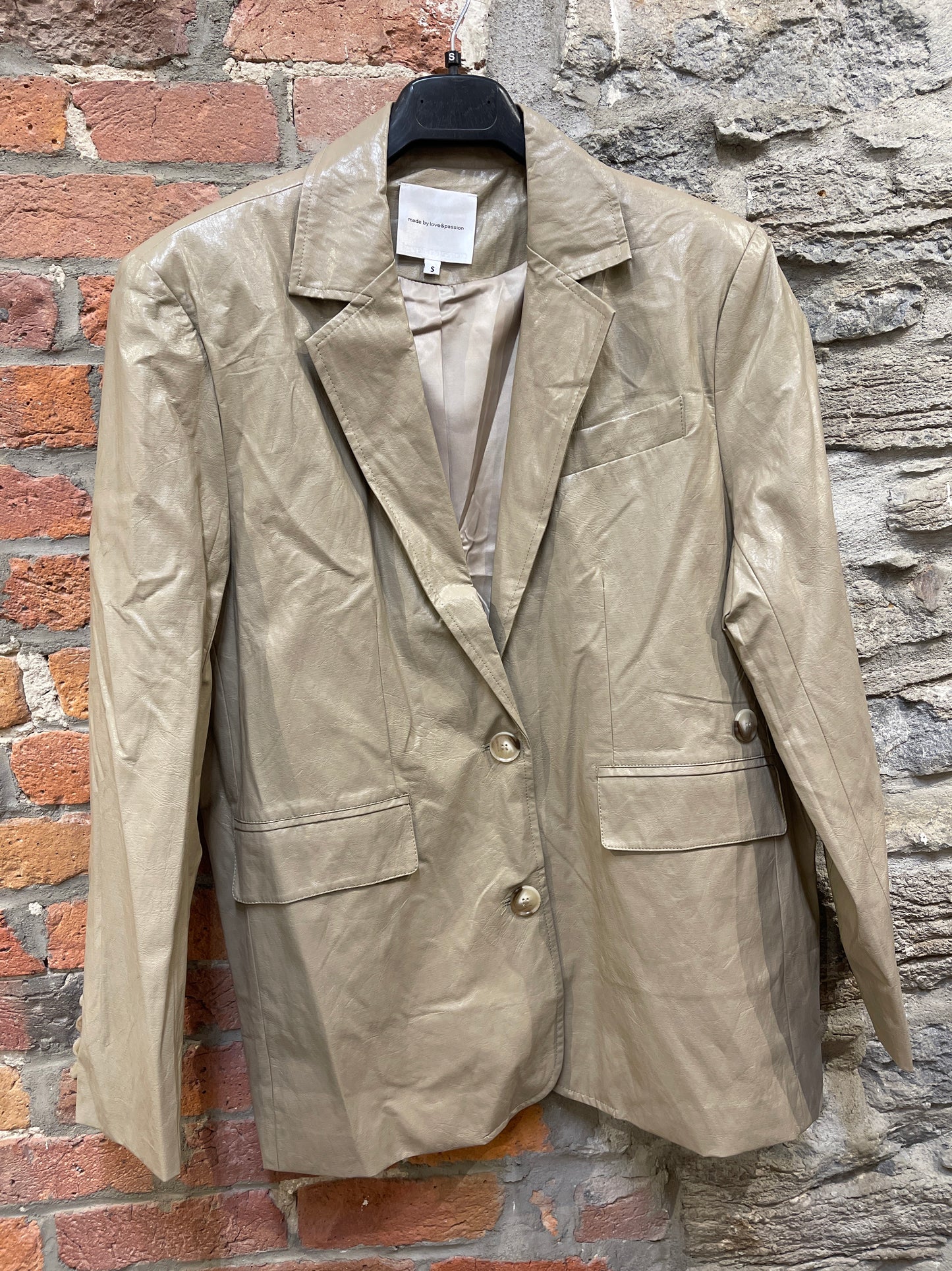 KC- 24002 Veste en cuir