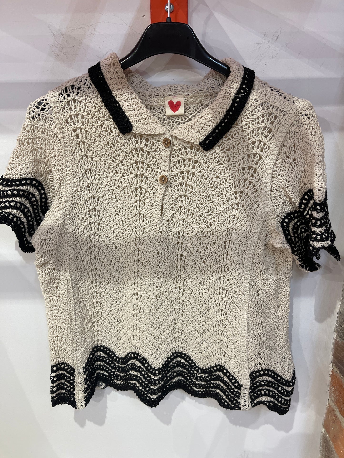 FR- 38024 Top Tricote