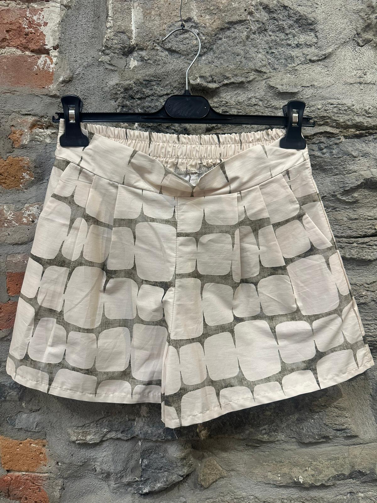 BR- 7428 Pantalon court