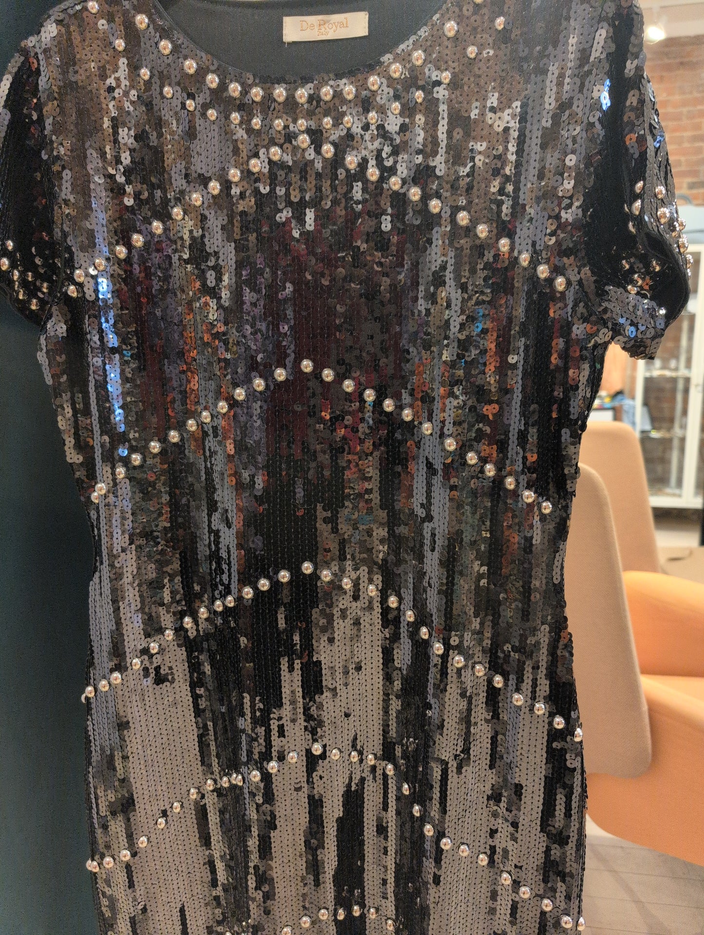 BR- 50017 Robe