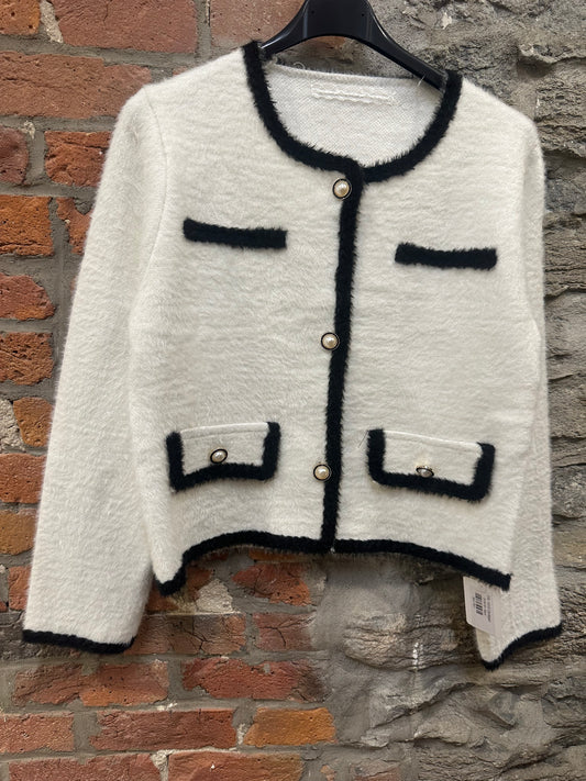 FR- 1019 1026 Ensemble