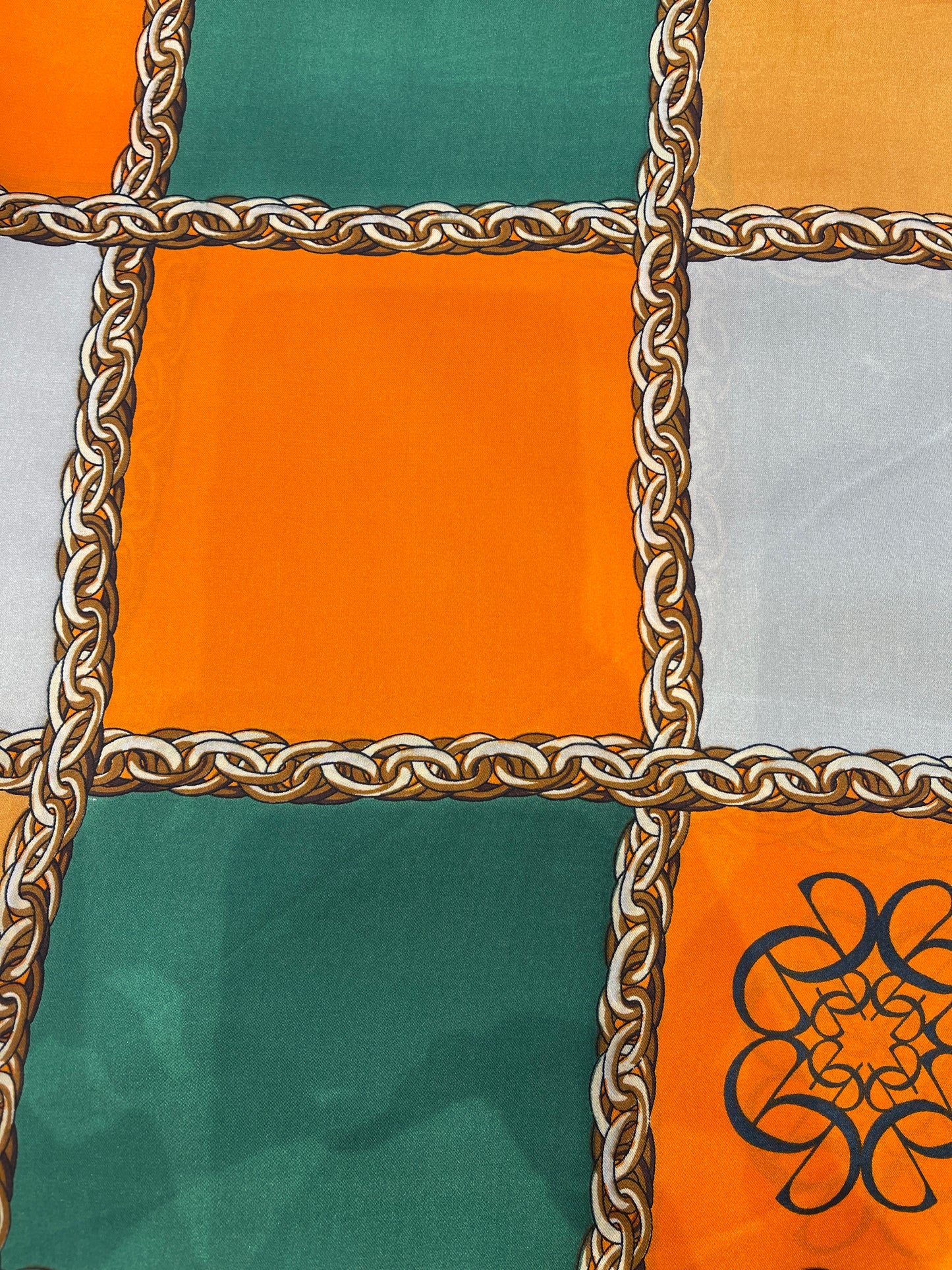 GR- Petits Foulards en Soie