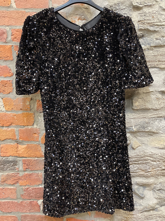 KC- 24590 Robe à paillettes