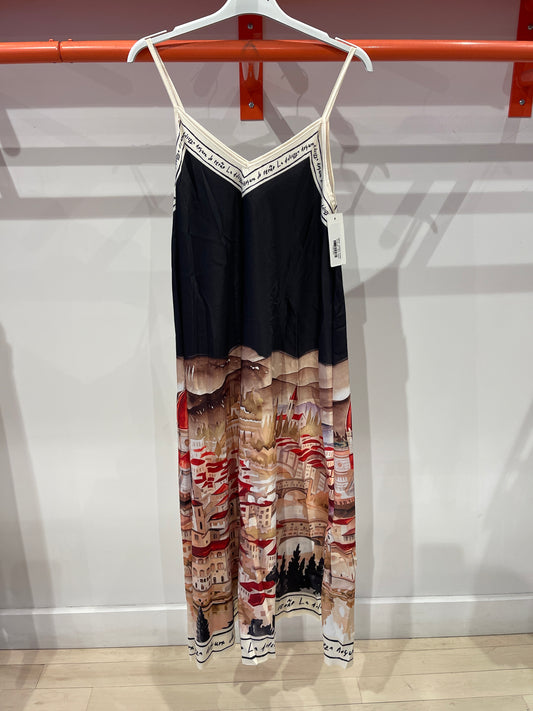 MAK- 52005 Robe
