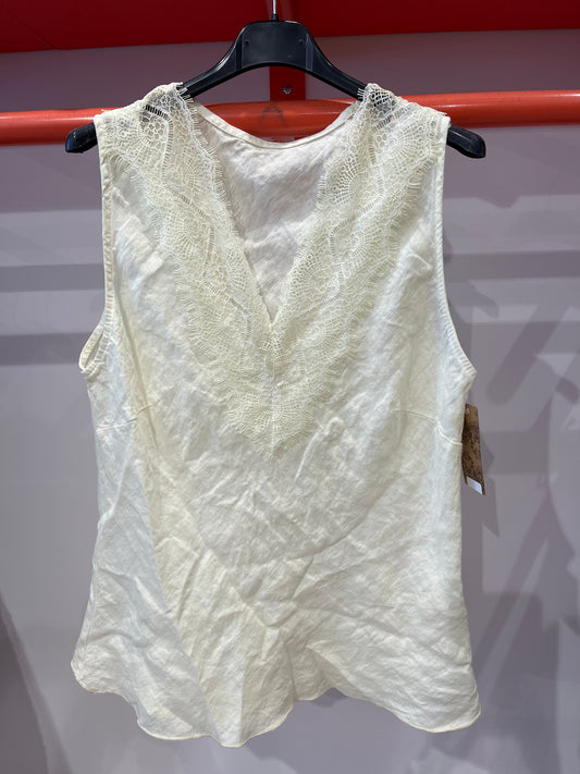 WC-23469 Linen Top