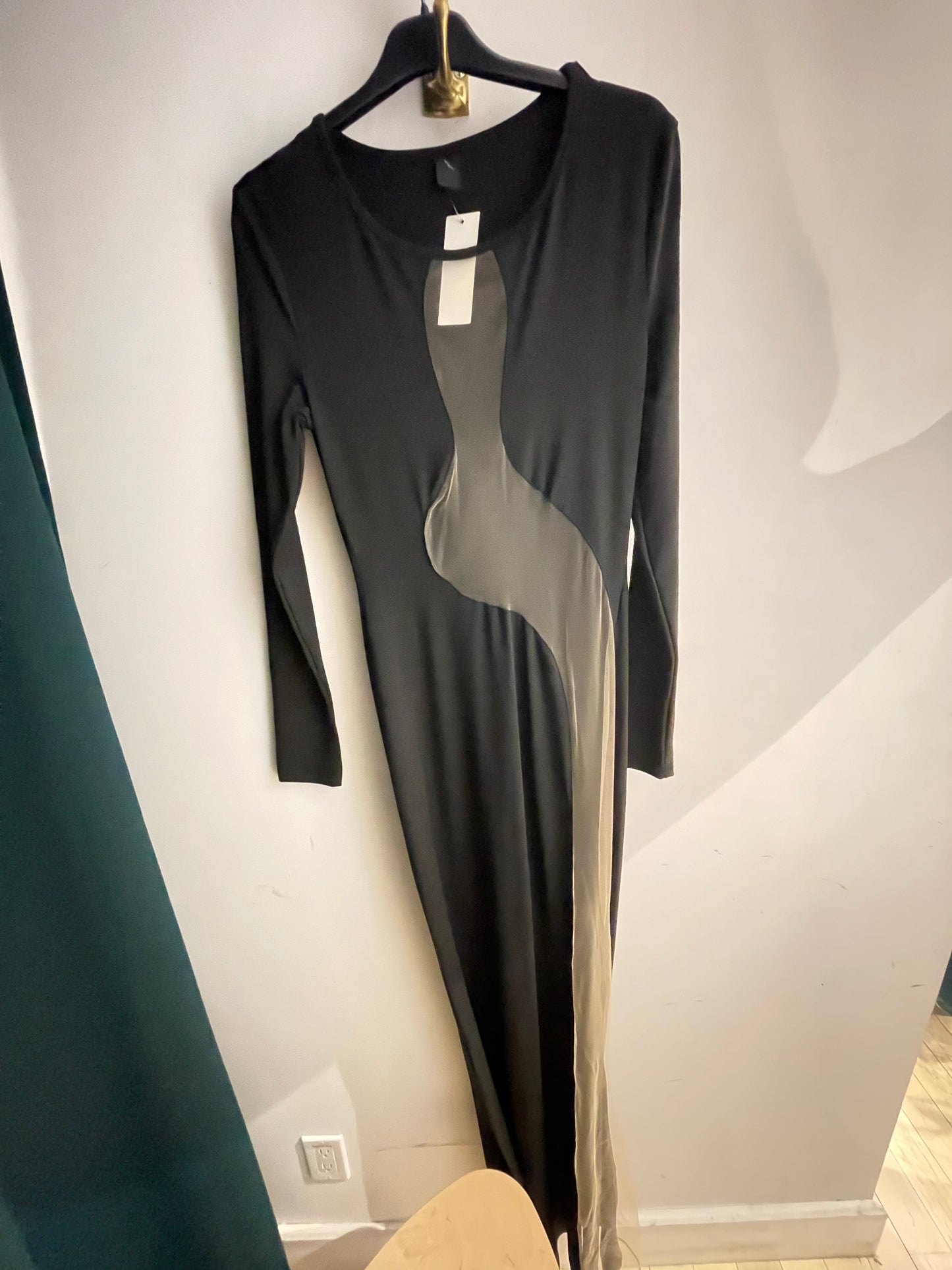 SH- Robe avec des transparents