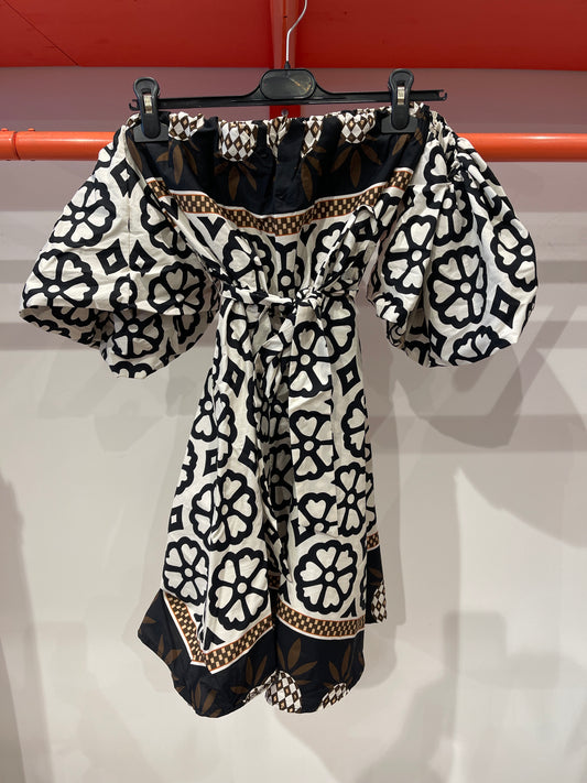 BR- 2003-C12 Robe
