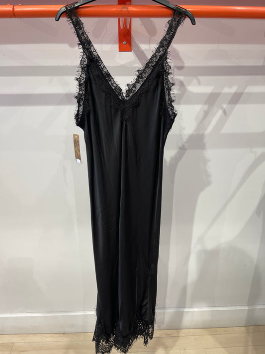 WC-0323391 Robe