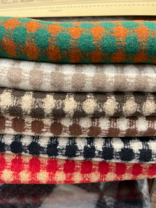 GR- S201 Écharpe d'hiver à petites boules