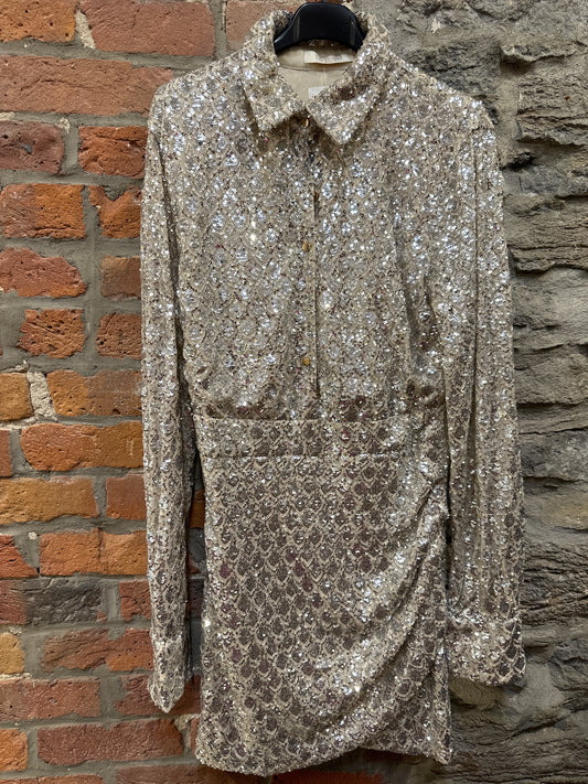 BR- 24431 Robe avec séquence