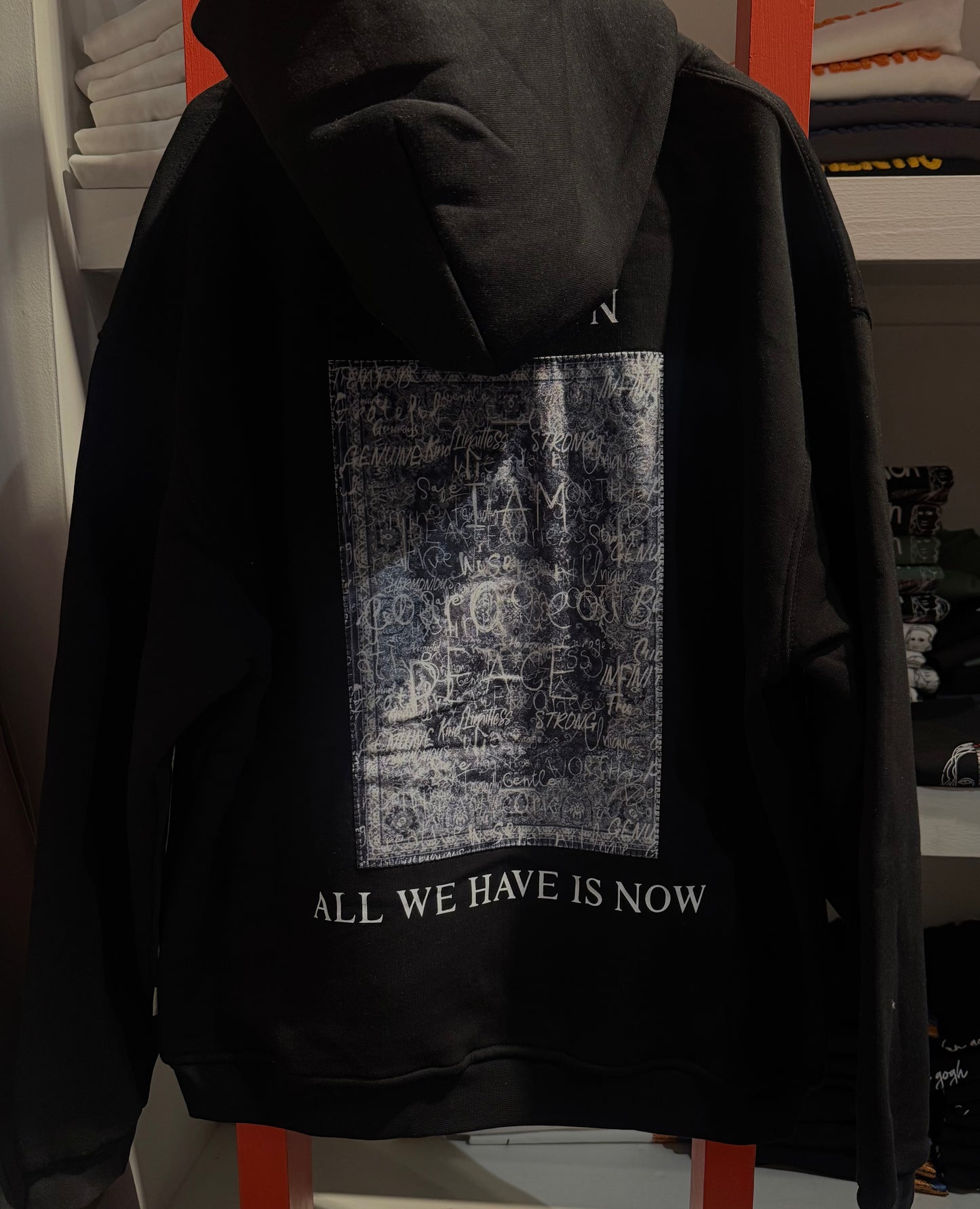 SW- 4967 Sweatshirt à capuche