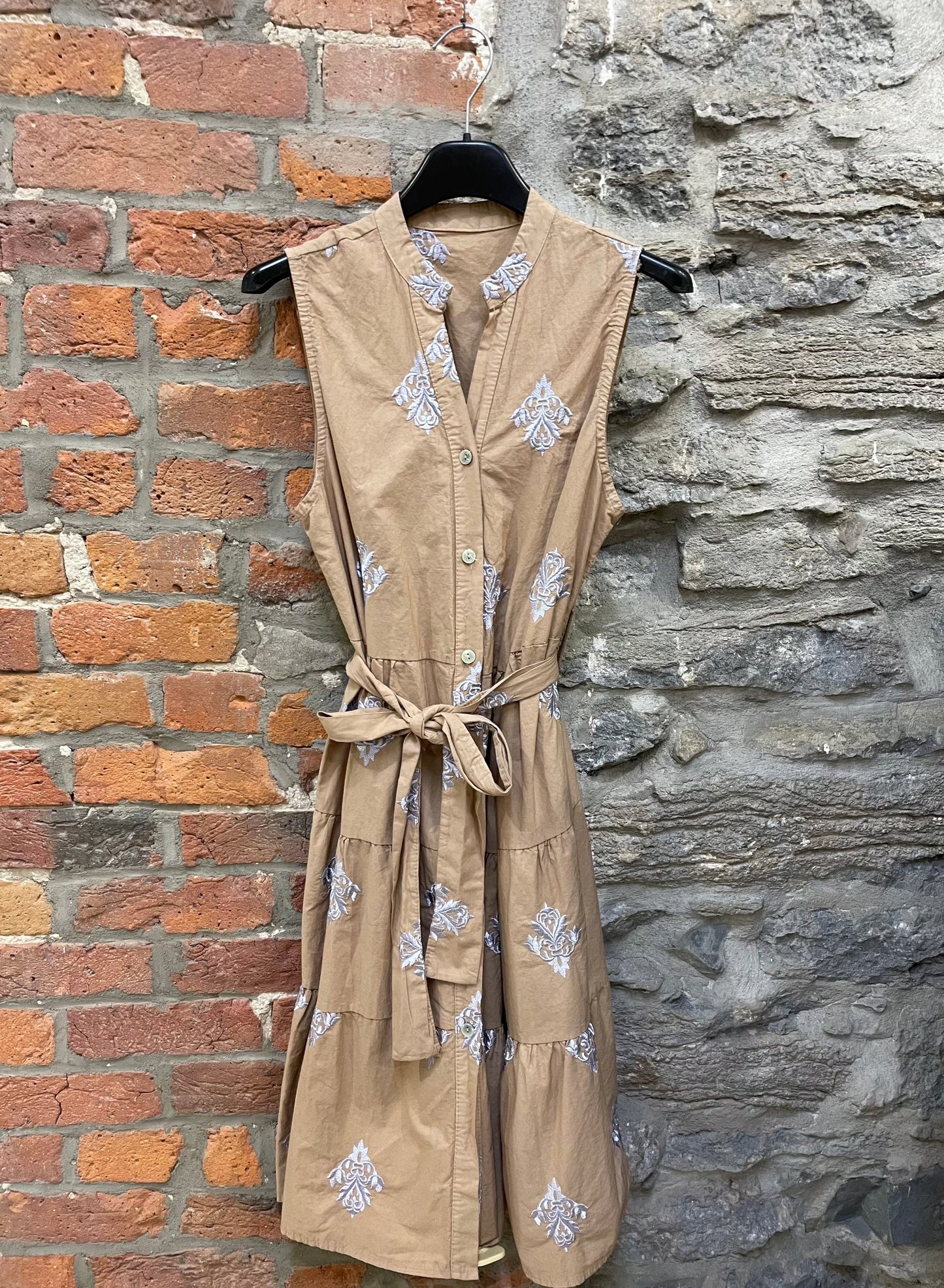 BR-5830-X11 Robe / Dress