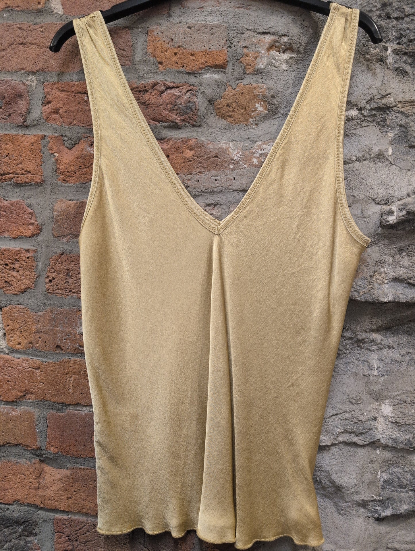 WC- 21944 Top