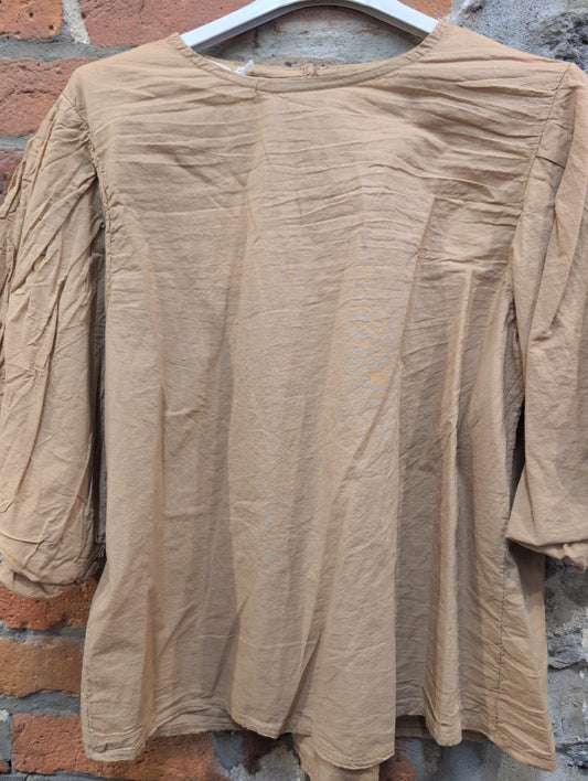 EL- 856383 Top