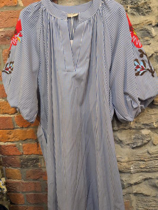 EL- 629610 Robe