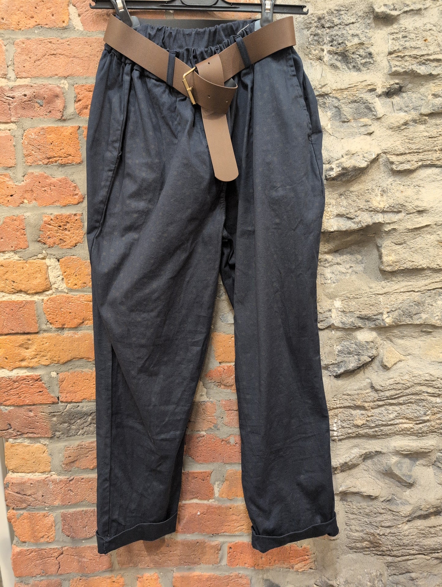 BR- 4887-G11 Pantalon