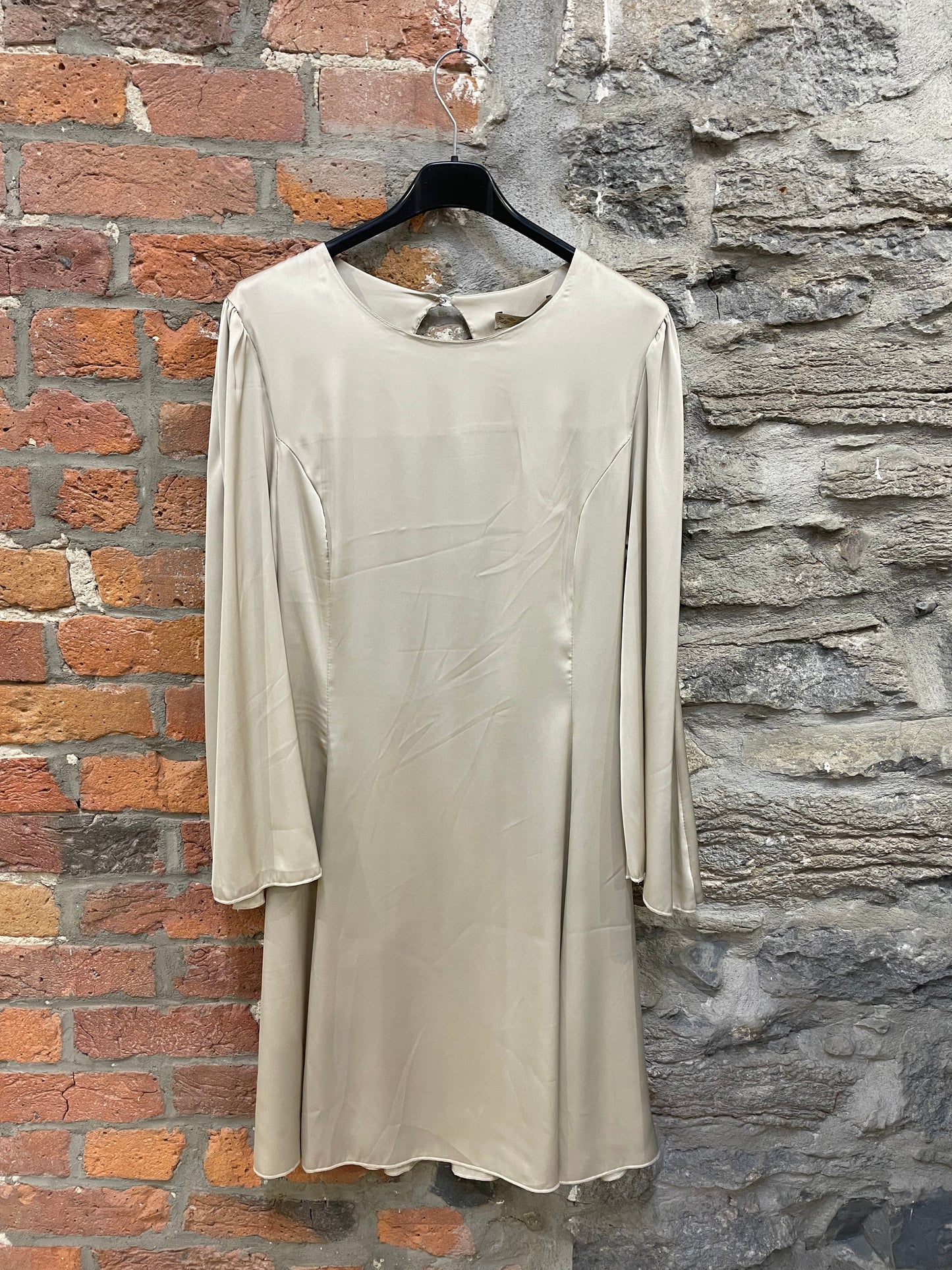 KC- 15062 Robe / Dress