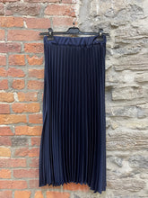 Load image into Gallery viewer, KC-2761-Pleated Skirt
