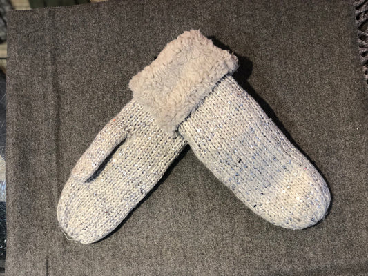 GK- 0220 Sequin Gloves