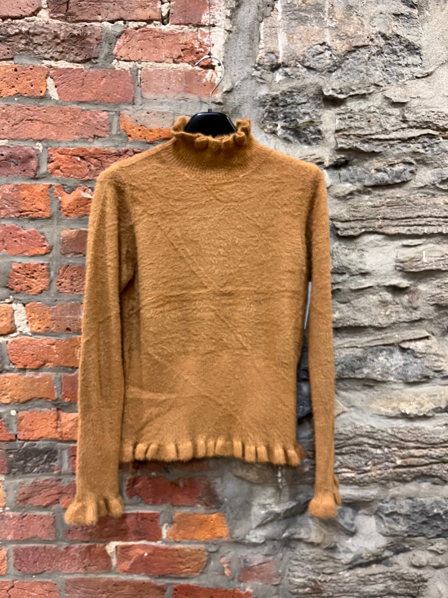 LA- 1221 Sweater
