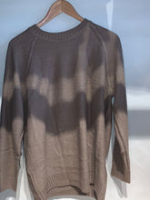 Load image into Gallery viewer, FA- 327MW452 Sweater
